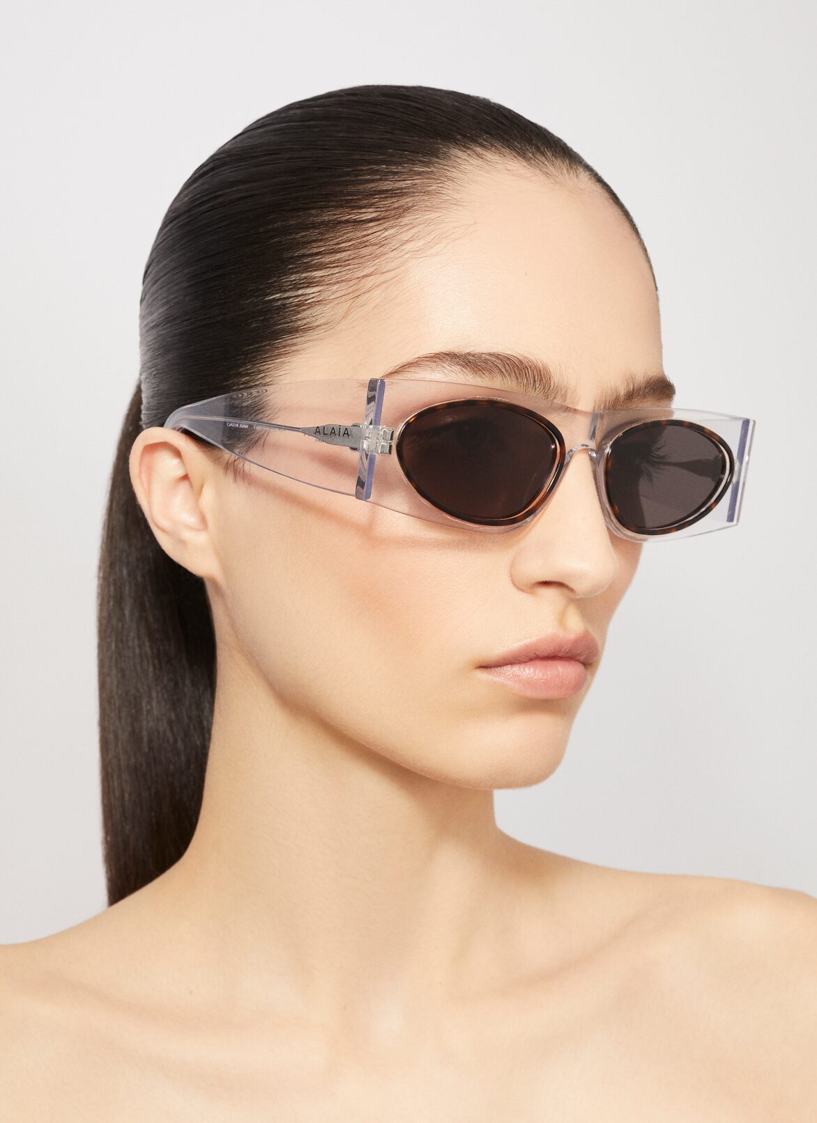 OCCHIALI DA SOLE CAT-EYE ALAÏA OCCHIALI DA SOLE CAT-EYE CRISTAL